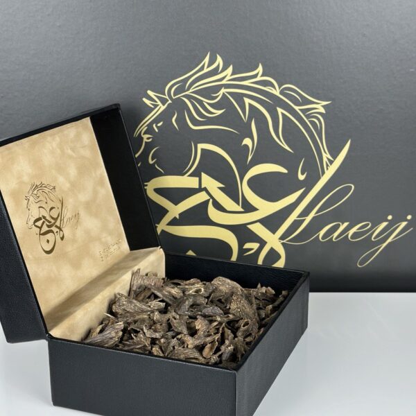 OUD MURI  (70)