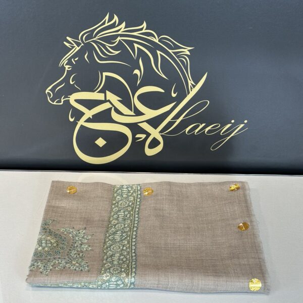 A LUXURIOUS FULLY HANDMADE PASHMINA DARK BROWN COLOR SHAL